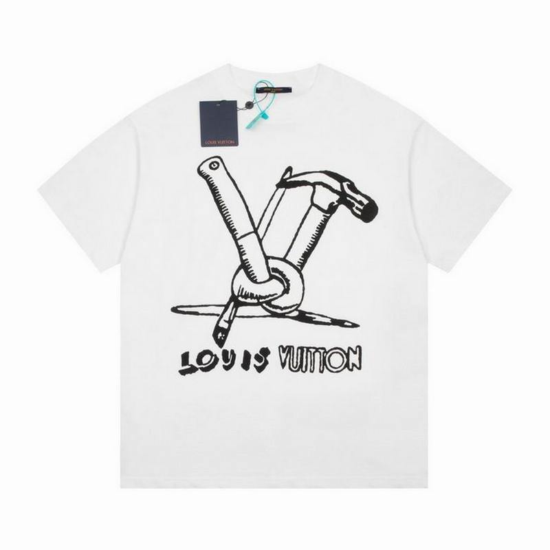 Louis Vuitton Men's T-shirts 183